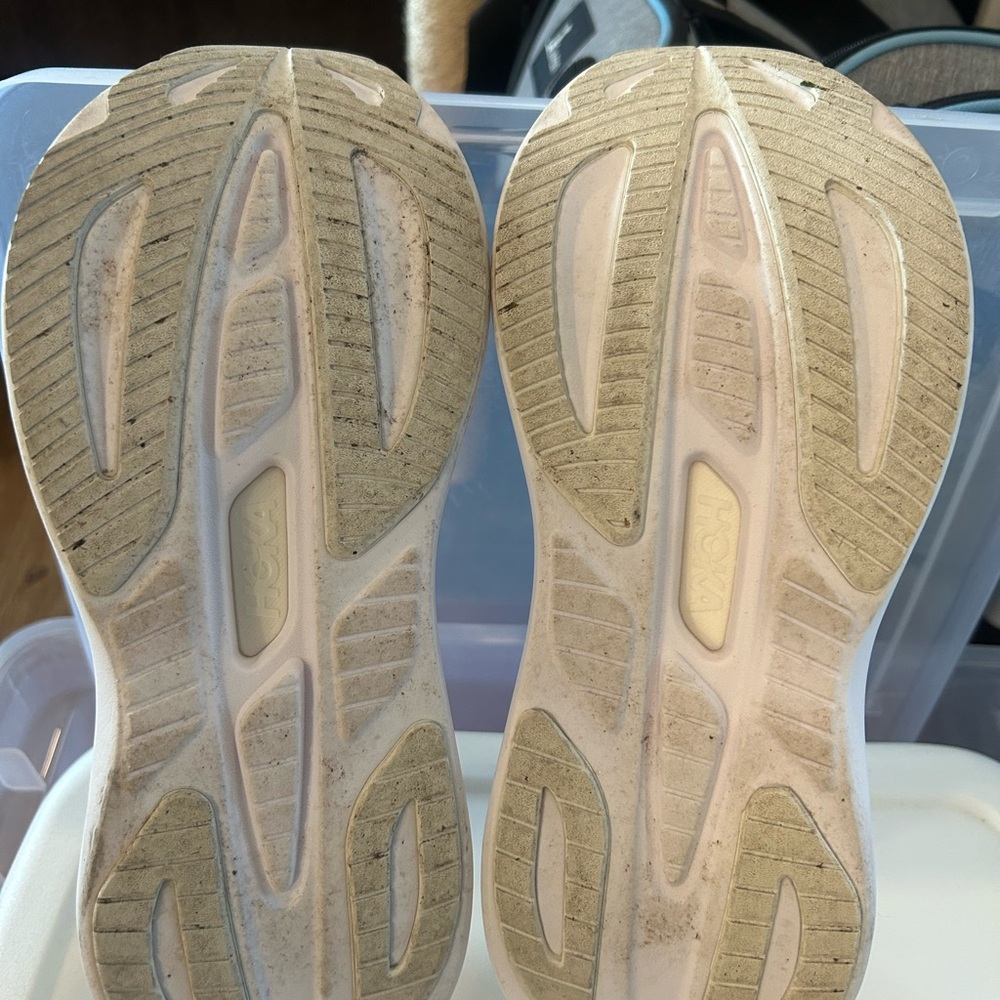 Hoka White Skyward Laceless Slip-On Sneakers Women’s 9.5 - Picture 5 of 5